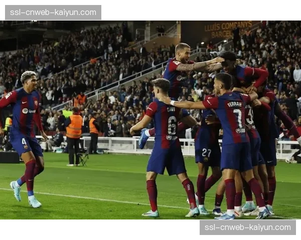 深度复盘巴萨vs赫塔菲：哈维的战术微调如何破解对手密集防守