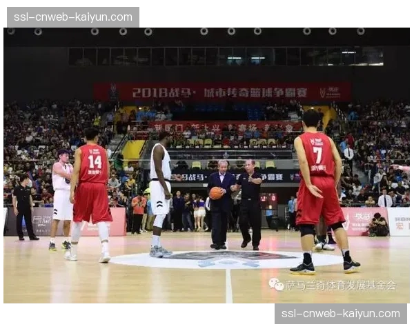 纽约自由人社区基金会举办“女性领导力”篮球诊所，斯莱顿到场指导