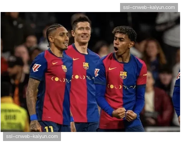 欧冠本周最佳阵容公布，阿森纳三人入选